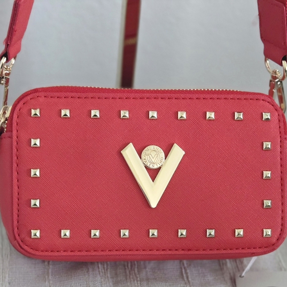 Valentino Orlandi Crossbody Camera Bag Red w/Gold Studding Retail $159 NWT - Picture 3 of 4